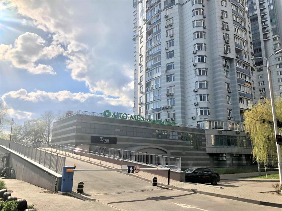 Vip Апартаменти З Видом На Озеро Kyiv Exterior photo