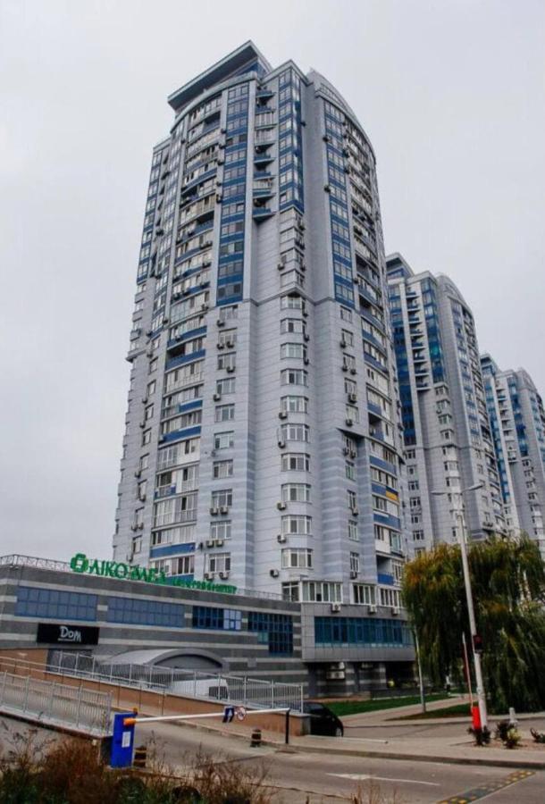 Vip Апартаменти З Видом На Озеро Kyiv Exterior photo